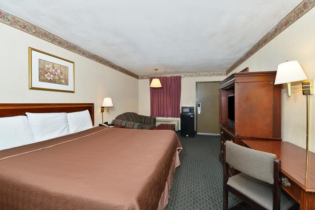 Americas Best Value Inn - Fredericksburg North Værelse billede