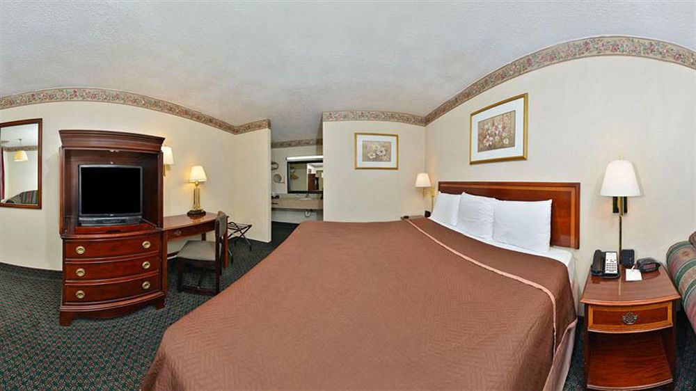 Americas Best Value Inn - Fredericksburg North Eksteriør billede